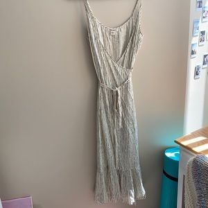 Billabong midi wrap dress